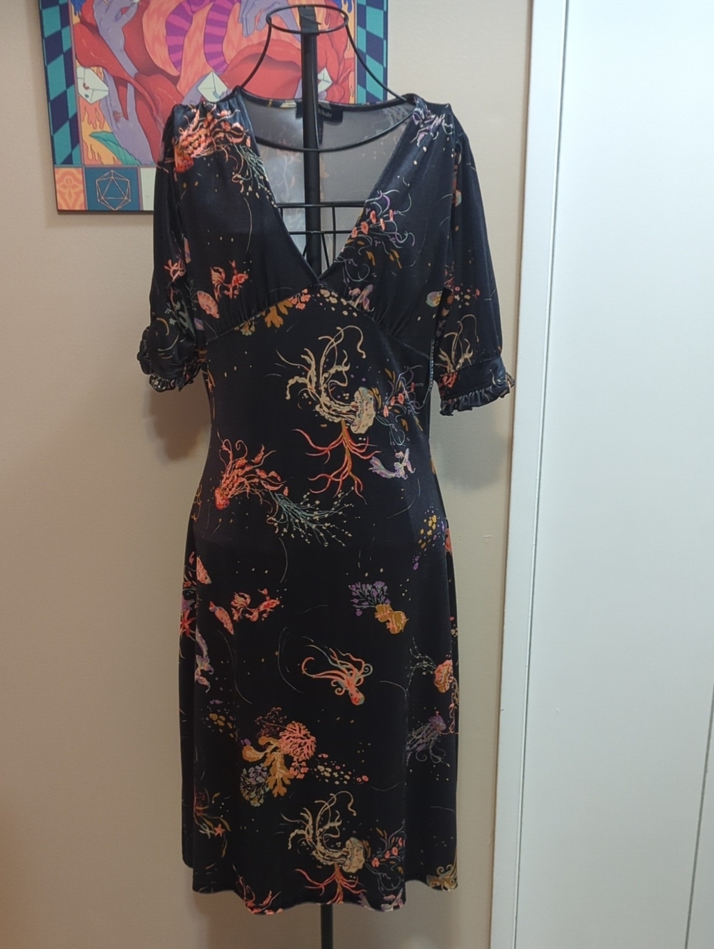 Modcloth Black Velvet Marine Print V-Neck Dress